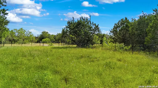 378 Medina Dr Bandera, TX 78003