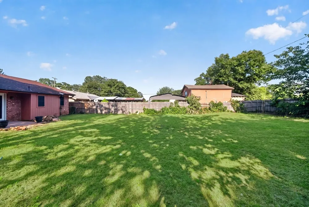 3856 Brambleton Place Forest Hill, TX 76119