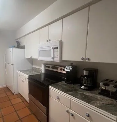 305 Private Road 640 #50 Matagorda, TX 77457