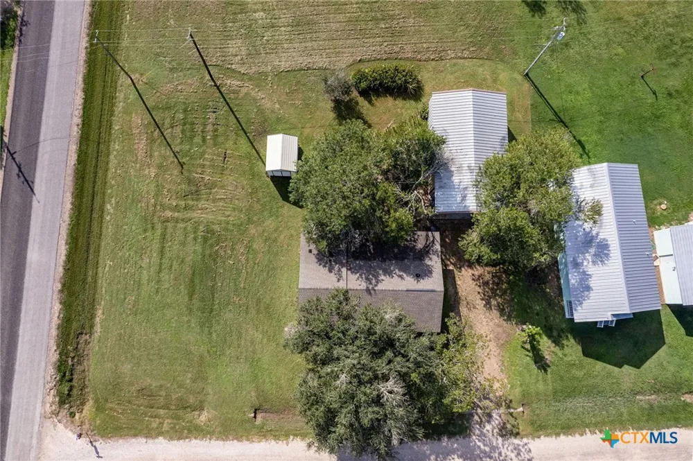 21 Mollnar Drive Palacios, TX 77465