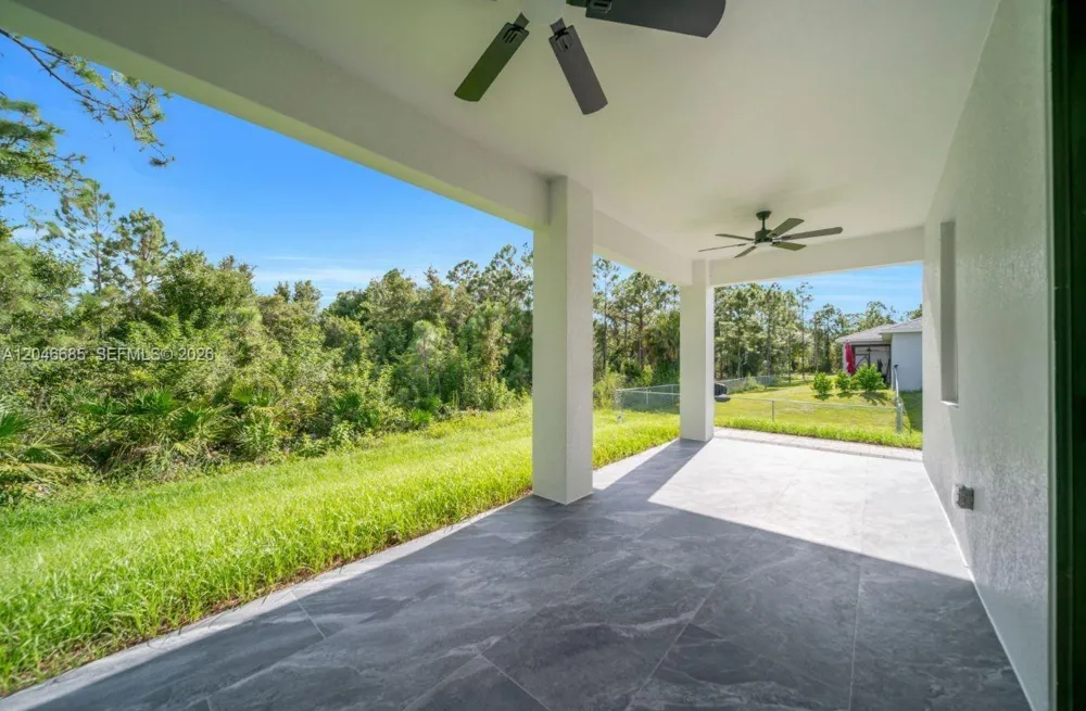 204 E 10th St Lehigh Acres, FL 33972