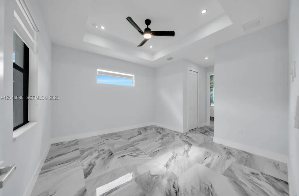 204 E 10th St Lehigh Acres, FL 33972