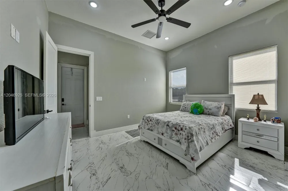 13085 78th Pl N Loxahatchee, FL 33412