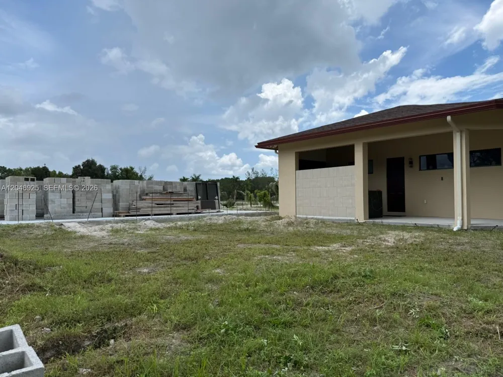 13085 78th Pl N Loxahatchee, FL 33412