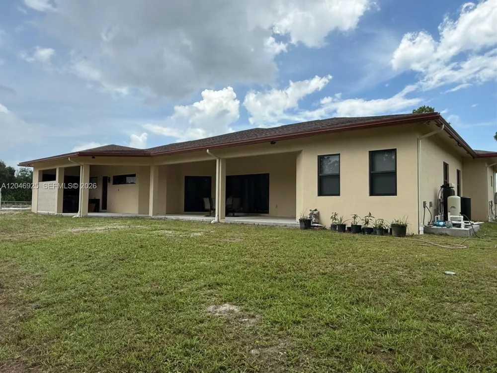 13085 78th Pl N Loxahatchee, FL 33412