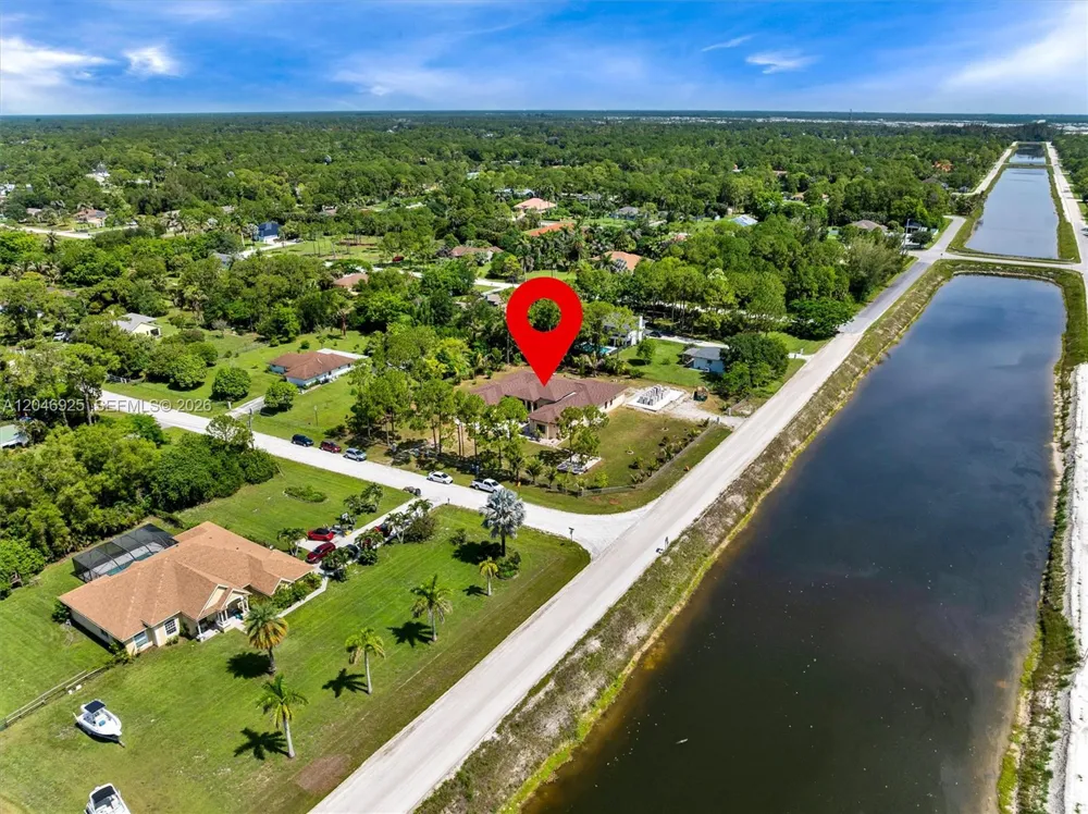 13085 78th Pl N Loxahatchee, FL 33412