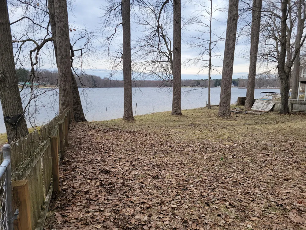 35176 Mill Lake Road Bloomingdale Township, MI 49055