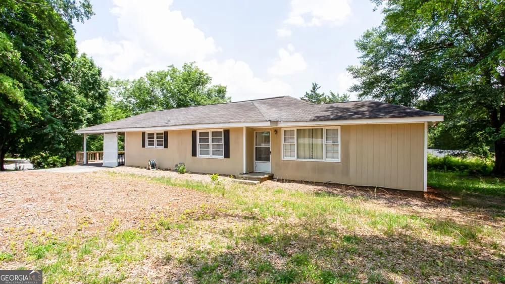 2758 Five Forks Trickum RD Lawrenceville, GA 30044