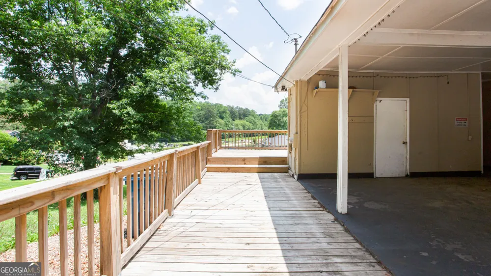 2758 Five Forks Trickum RD Lawrenceville, GA 30044