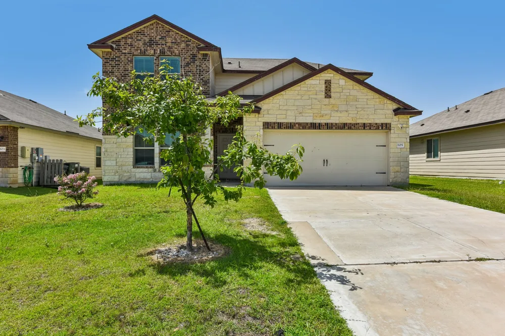 105 GREEN JAY DRIVE Jarrell, TX 76537