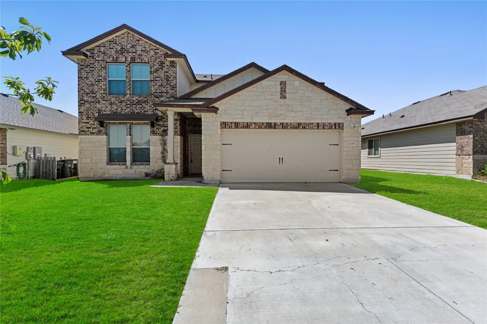 105 GREEN JAY DRIVE Jarrell, TX 76537