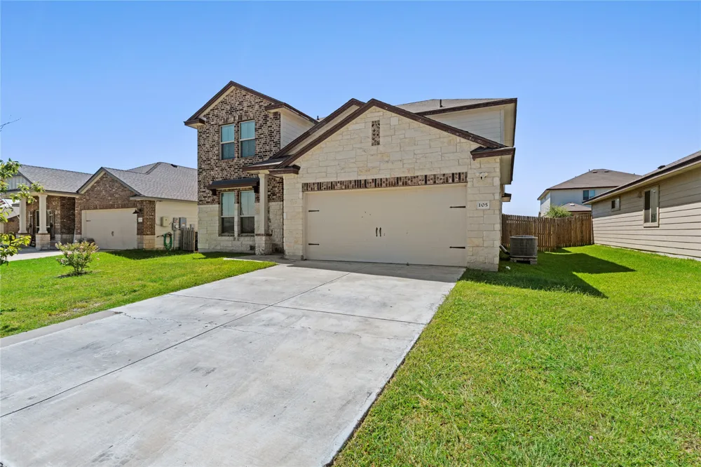 105 GREEN JAY DRIVE Jarrell, TX 76537