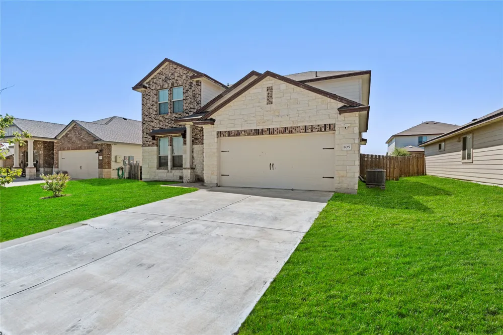 105 GREEN JAY DRIVE Jarrell, TX 76537