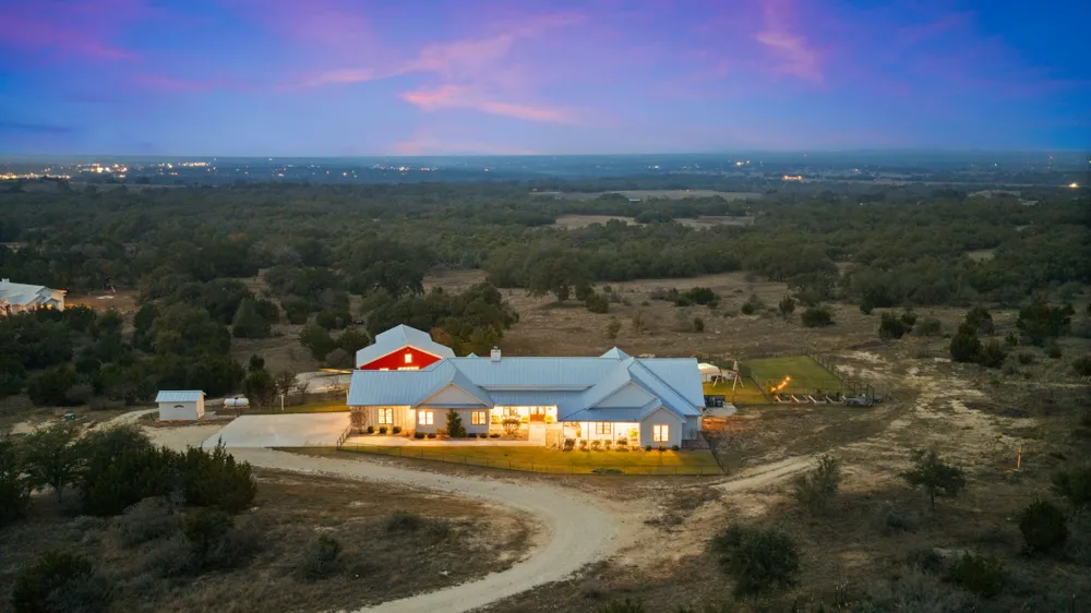 452 Southwick Ranch Road Johnson City, TX 78636