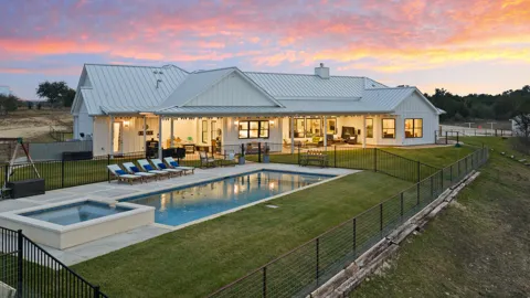 452 Southwick Ranch Road
