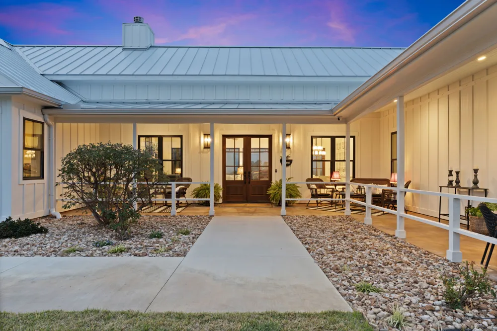 452 Southwick Ranch Road Johnson City, TX 78636