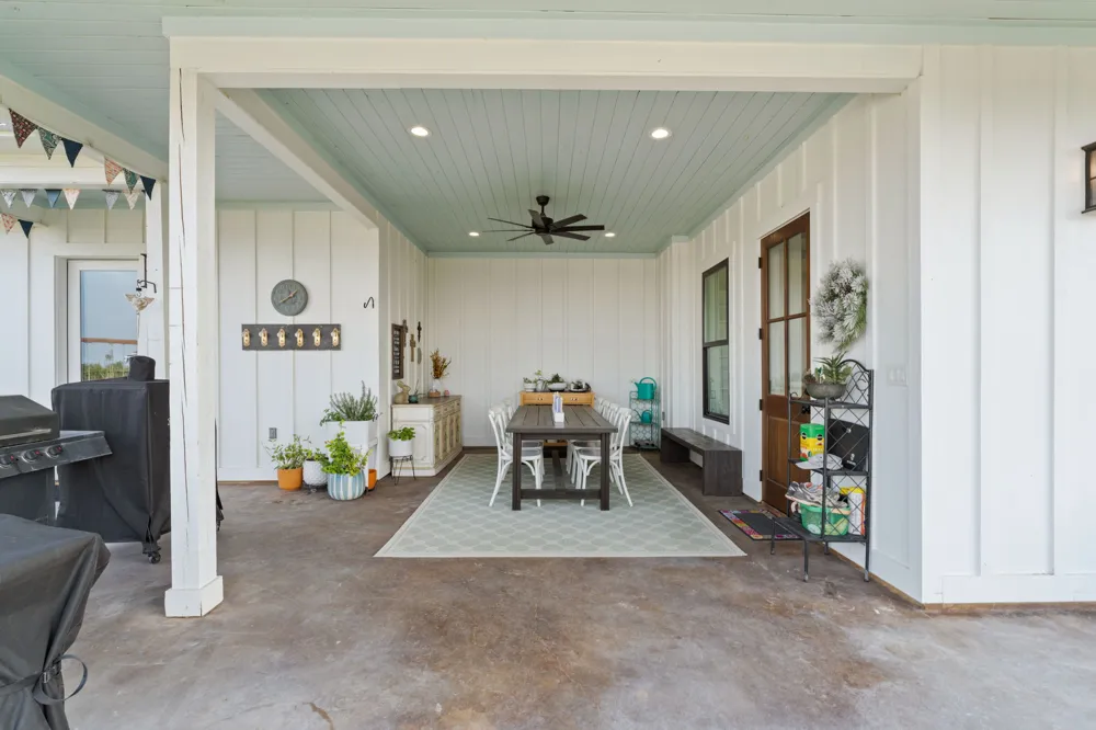452 Southwick Ranch Road Johnson City, TX 78636