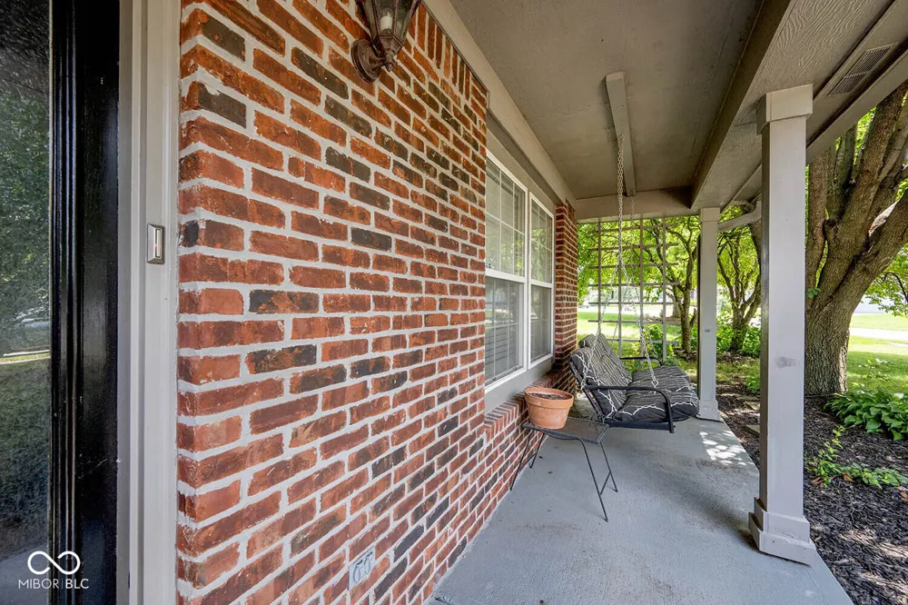 111 Oakview Drive Mooresville, IN 46158