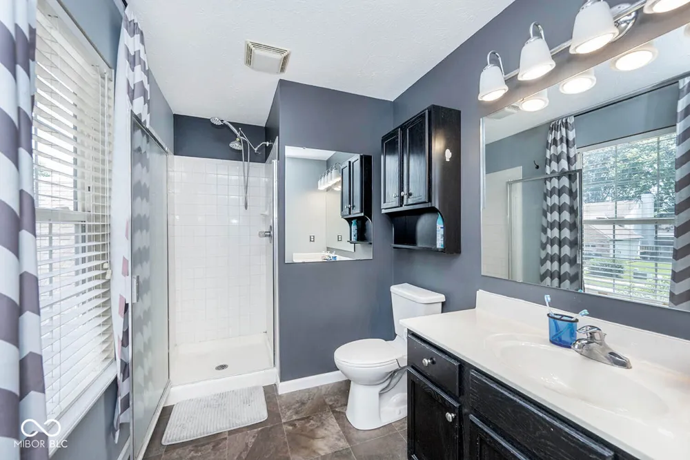111 Oakview Drive Mooresville, IN 46158