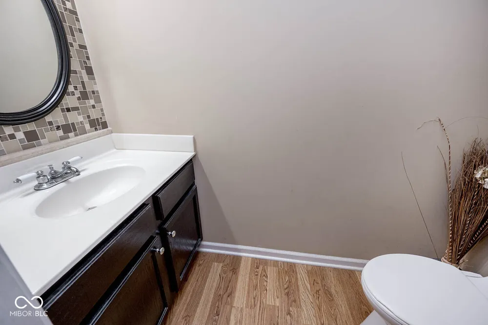 111 Oakview Drive Mooresville, IN 46158