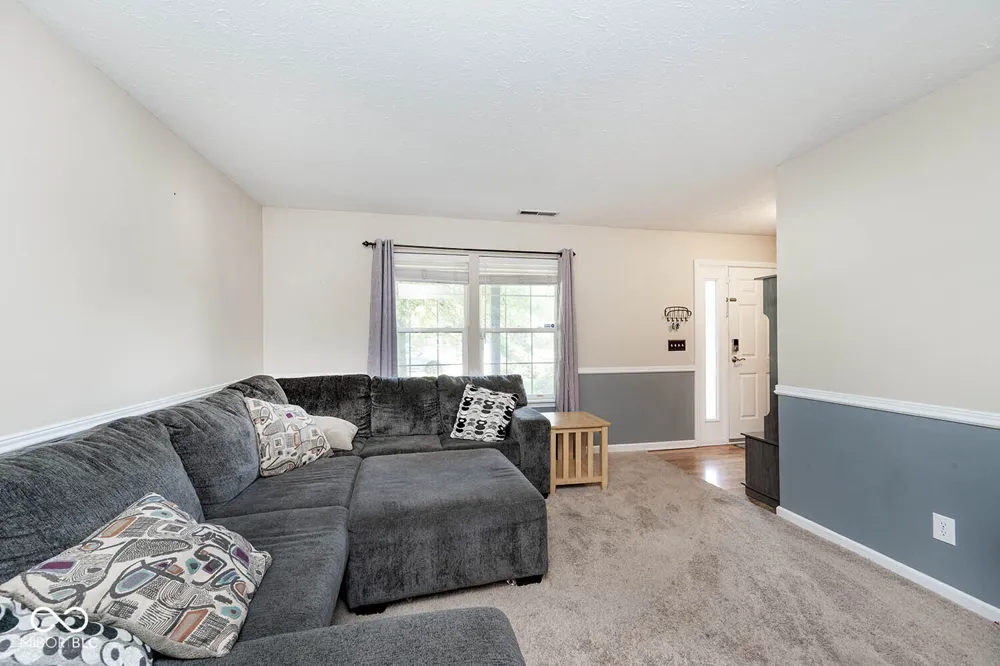 111 Oakview Drive Mooresville, IN 46158