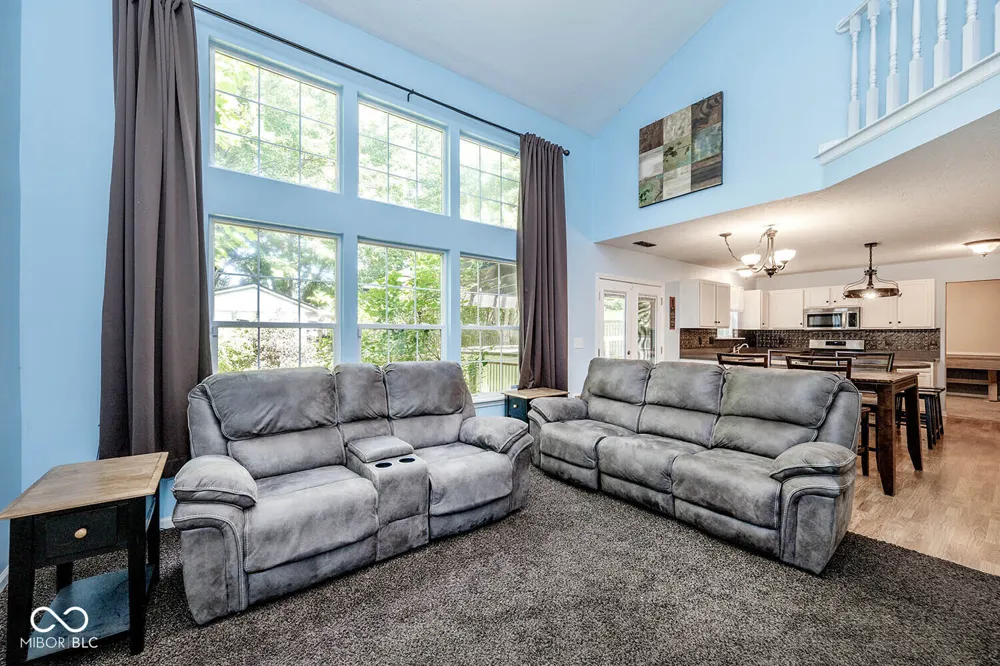 111 Oakview Drive Mooresville, IN 46158