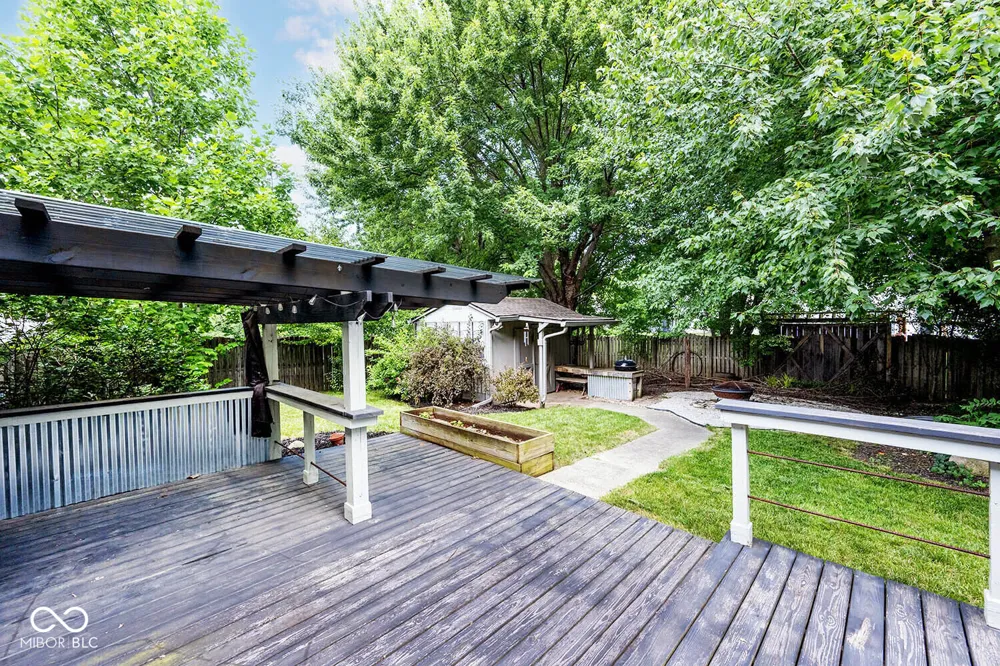 111 Oakview Drive Mooresville, IN 46158