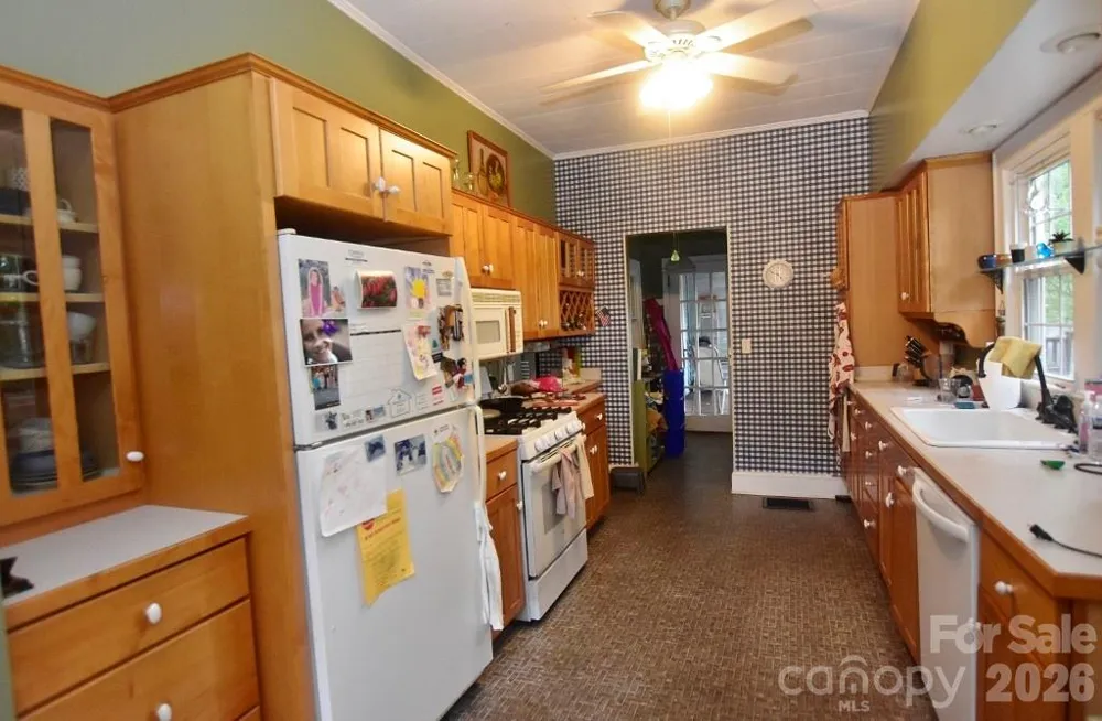 105 Silver Creek Road Morganton, NC 28655