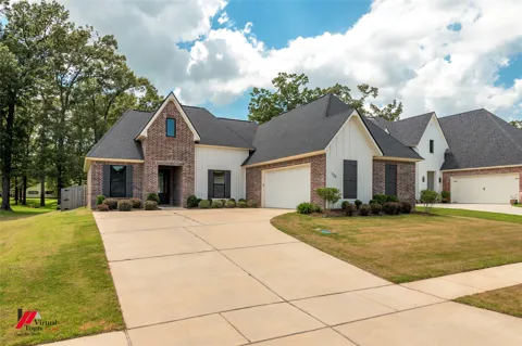 725 Julesburg Lane