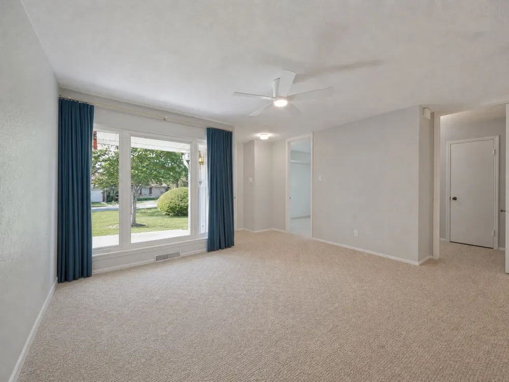 3032 Hollandale Lane Farmers Branch, TX 75234