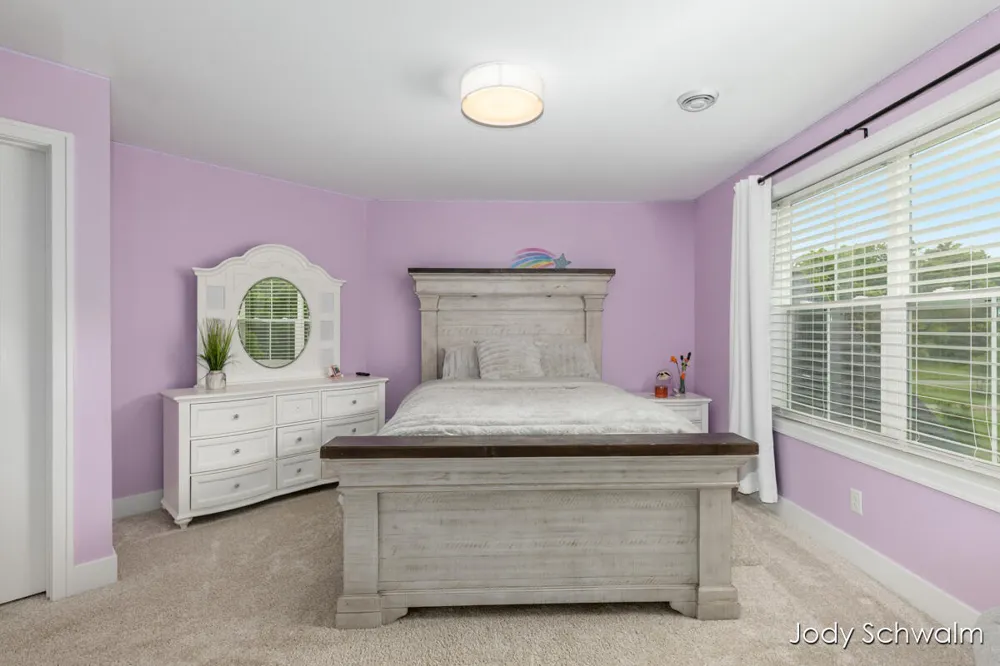 3619 12 Mile Road NE Rockford, MI 49341