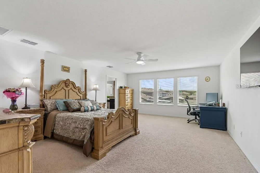 16011 SONOMA GROVE CIRCLE Tampa, FL 33647
