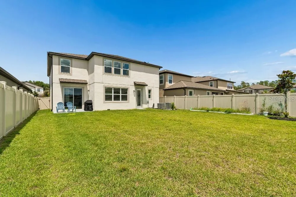 16011 SONOMA GROVE CIRCLE Tampa, FL 33647