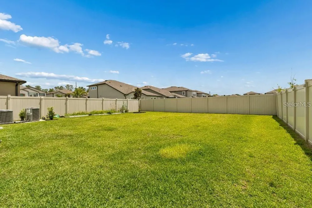 16011 SONOMA GROVE CIRCLE Tampa, FL 33647