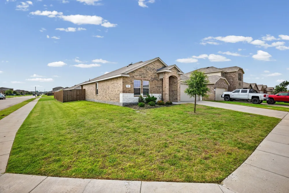 122 Admiral Lane Caddo Mills, TX 75135