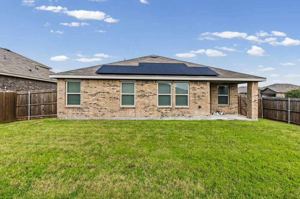 122 Admiral Lane Caddo Mills, TX 75135