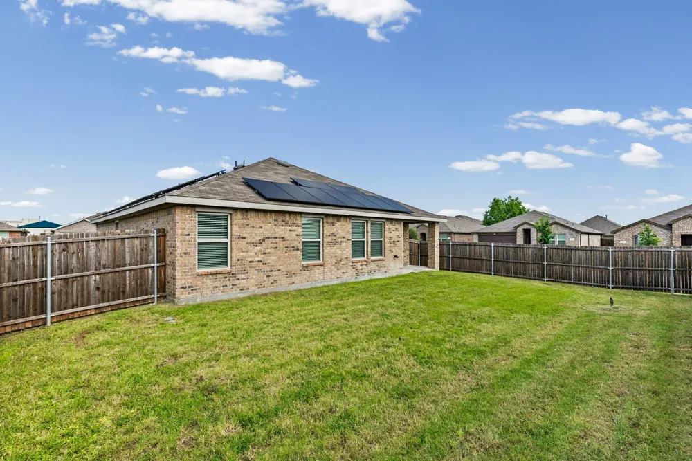 122 Admiral Lane Caddo Mills, TX 75135