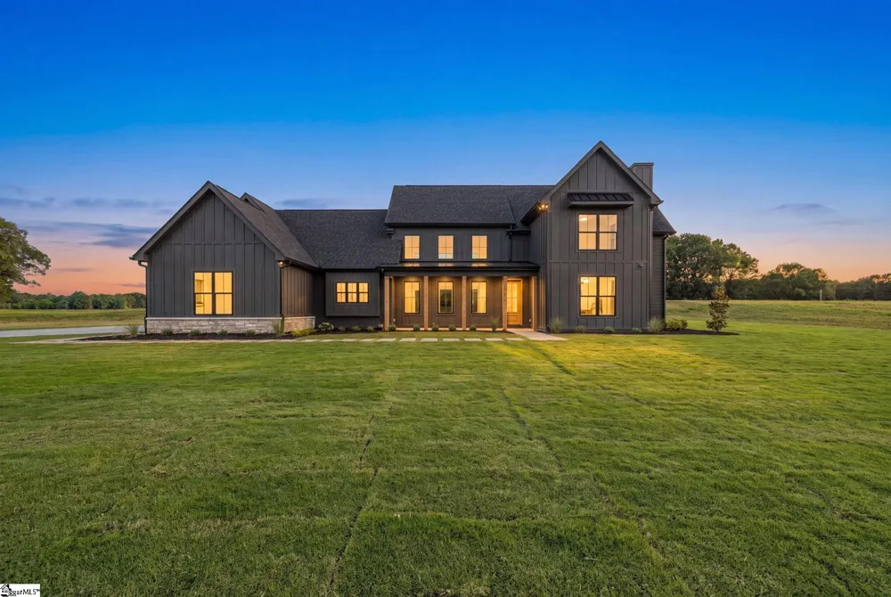 744 Garrison Road Pelzer, SC 29669