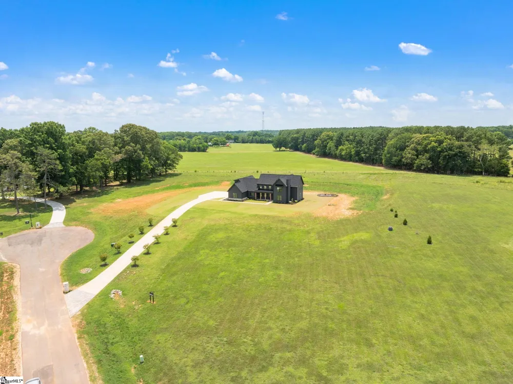 744 Garrison Road Pelzer, SC 29669