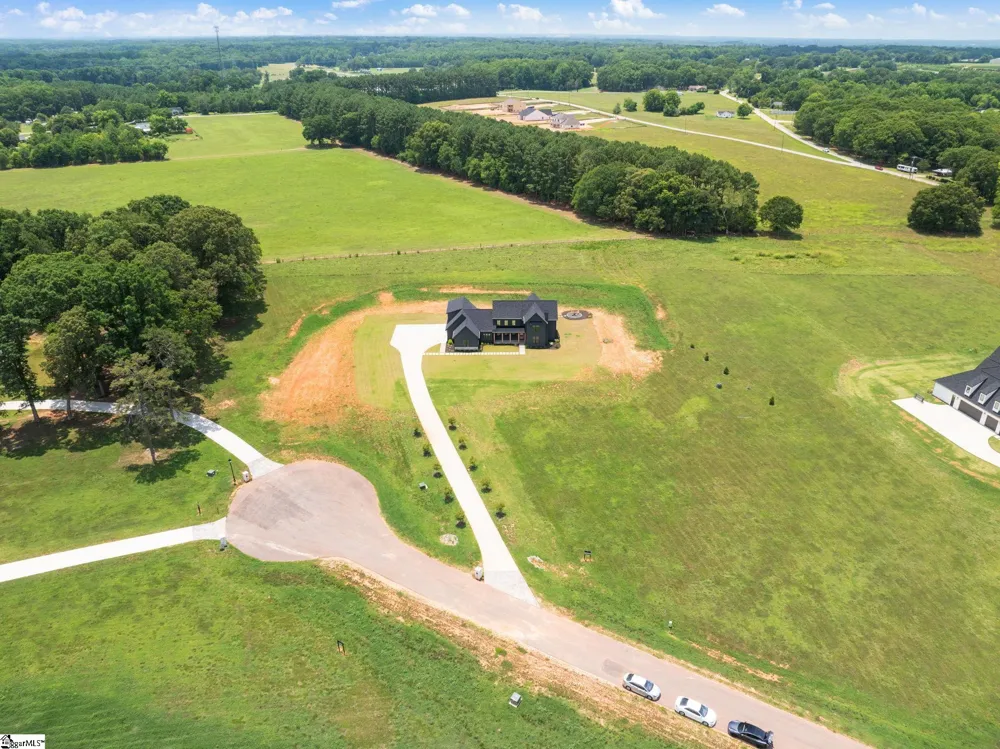 744 Garrison Road Pelzer, SC 29669