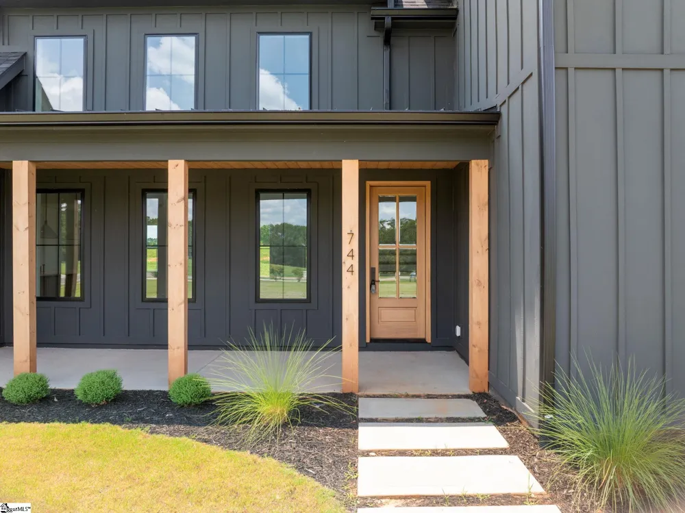 744 Garrison Road Pelzer, SC 29669