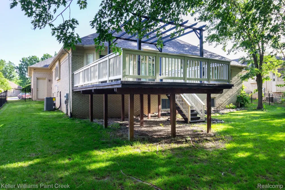 20695 Gaberty Drive Clinton Charter Township, MI 48038