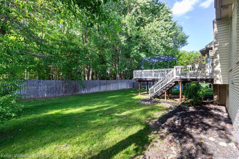 20695 Gaberty Drive Clinton Charter Township, MI 48038