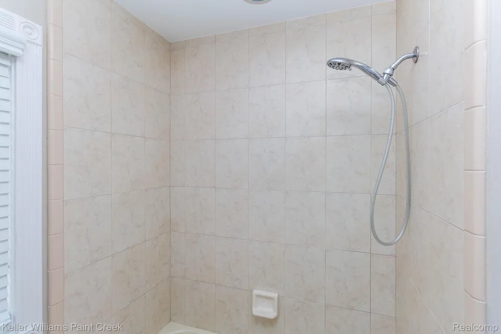 20695 Gaberty Drive Clinton Charter Township, MI 48038