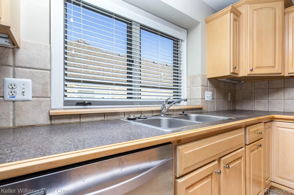 20695 Gaberty Drive Clinton Charter Township, MI 48038