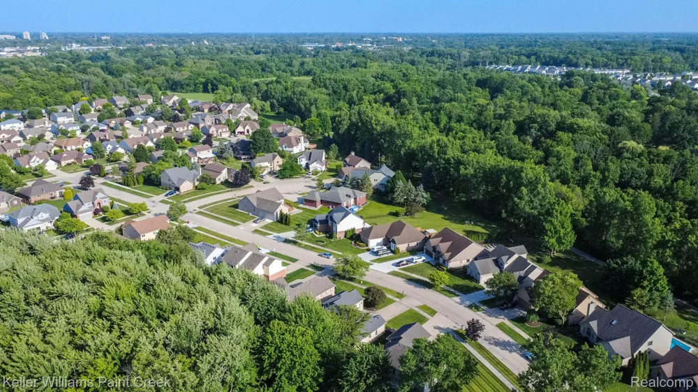 20695 Gaberty Drive Clinton Charter Township, MI 48038