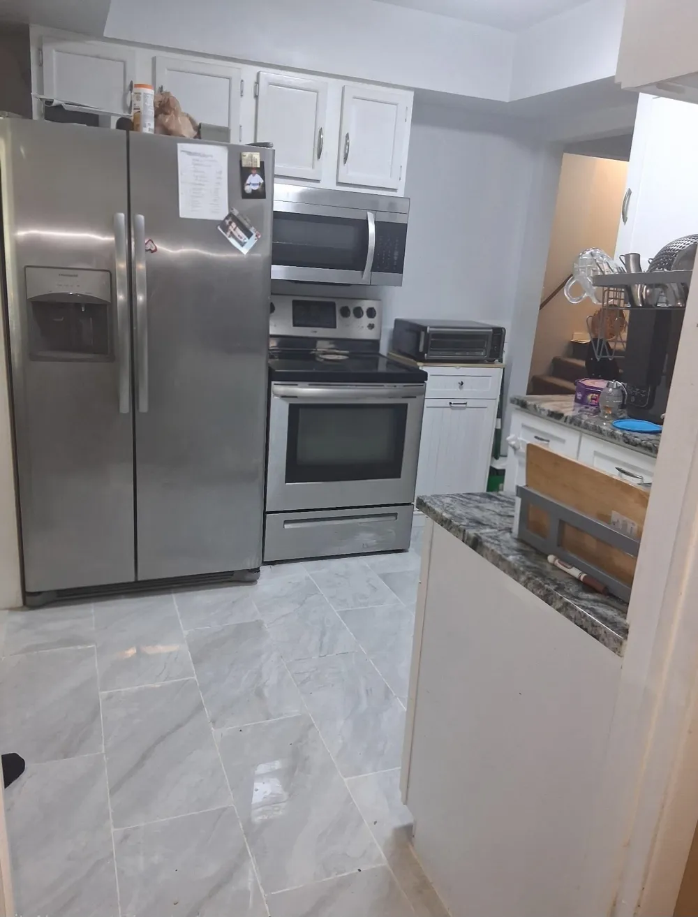 21812 Albion Avenue Farmington Hills City, MI 48336