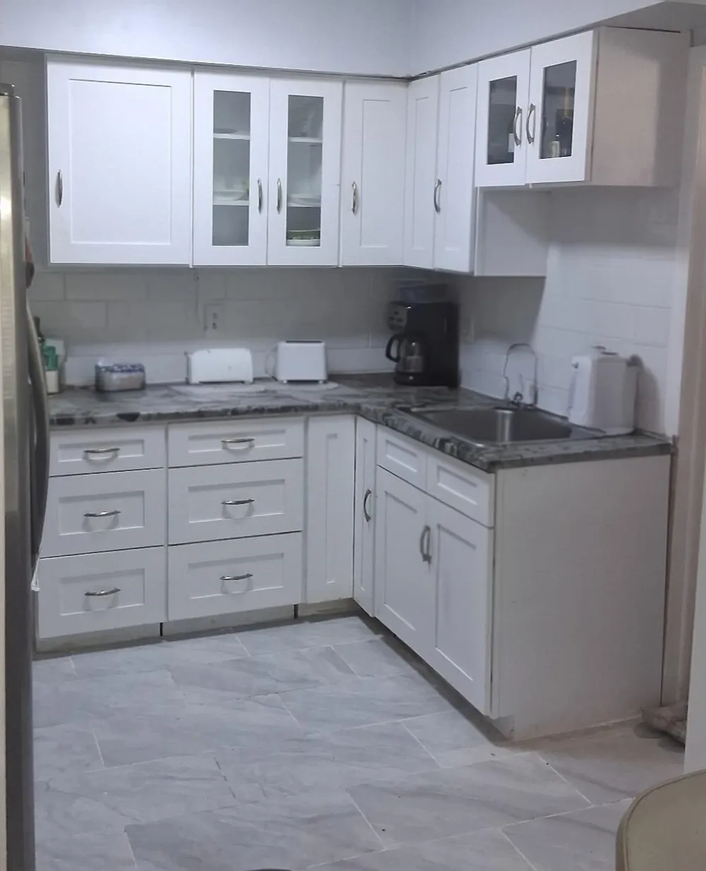 21812 Albion Avenue Farmington Hills City, MI 48336
