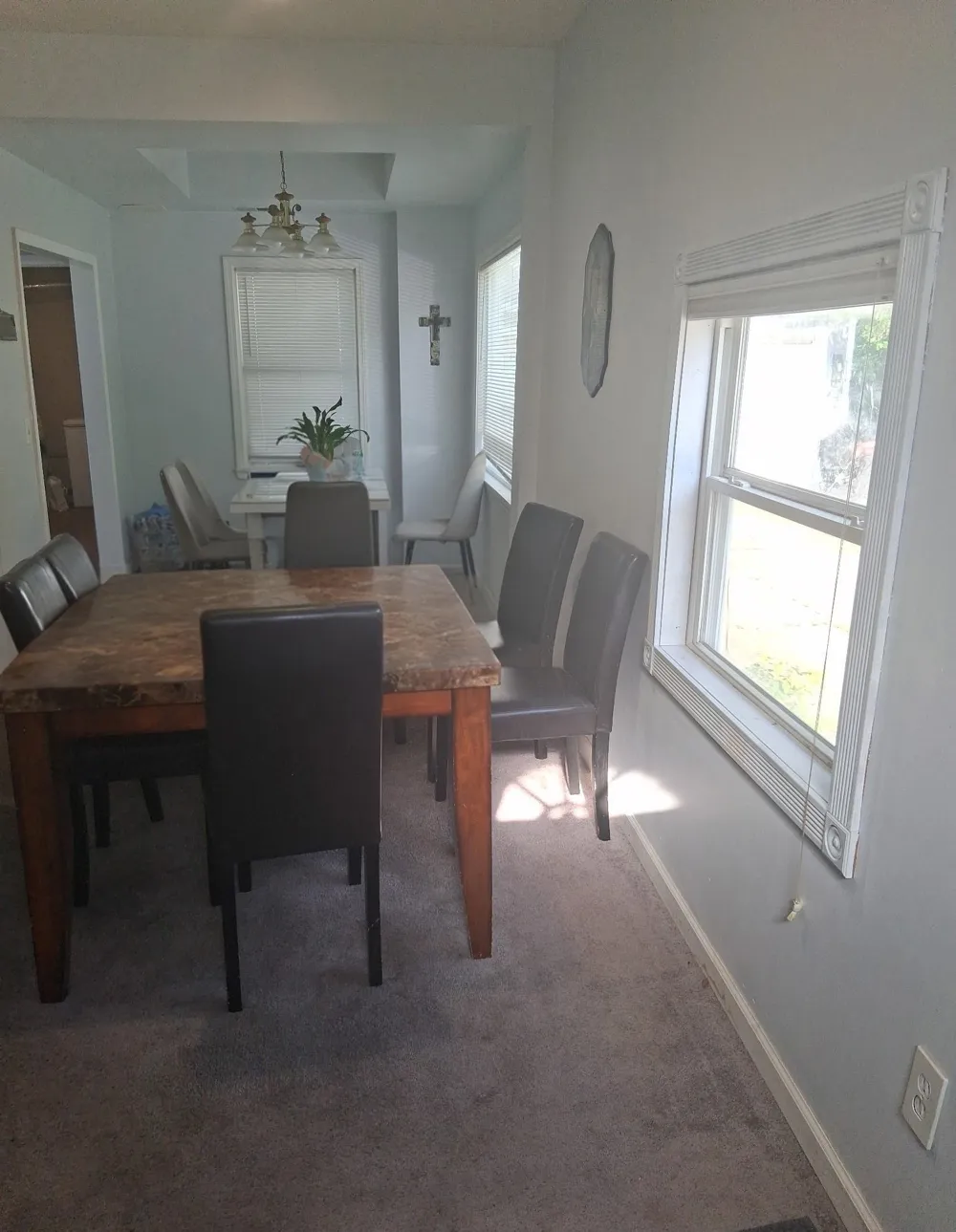 21812 Albion Avenue Farmington Hills City, MI 48336