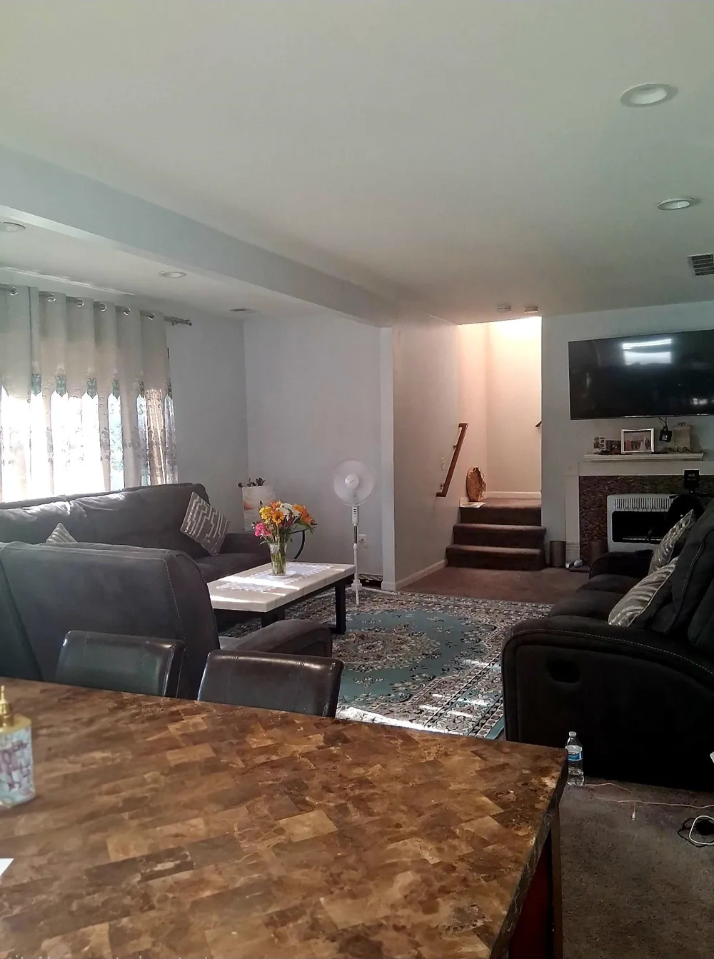 21812 Albion Avenue Farmington Hills City, MI 48336